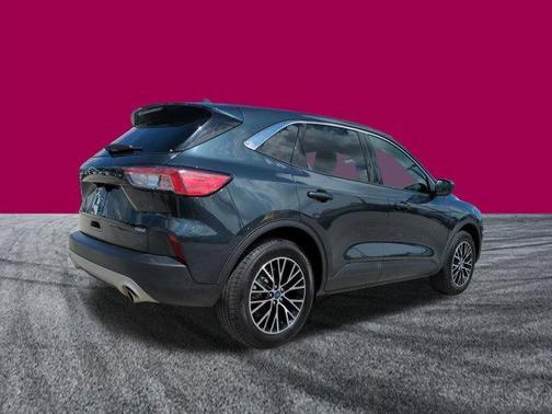 2022 Ford Escape PHEV SE