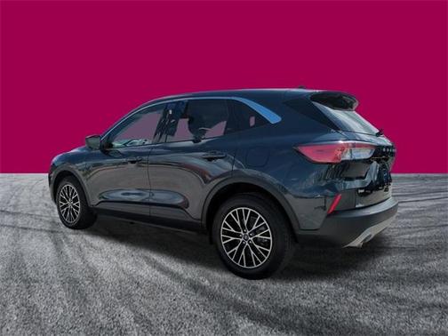 2022 Ford Escape PHEV SE