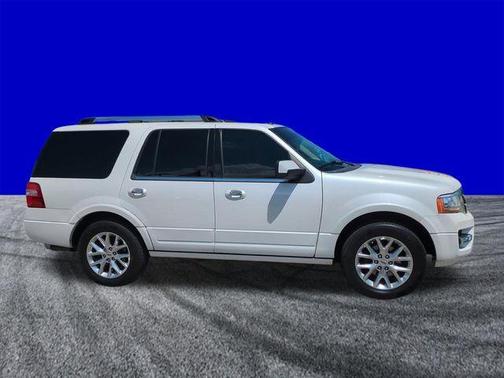 White Platinum Tri-Coat Metallic 2017 Ford Expedition Limited