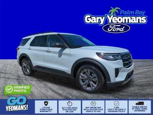 Star White 2026 Ford Explorer Active