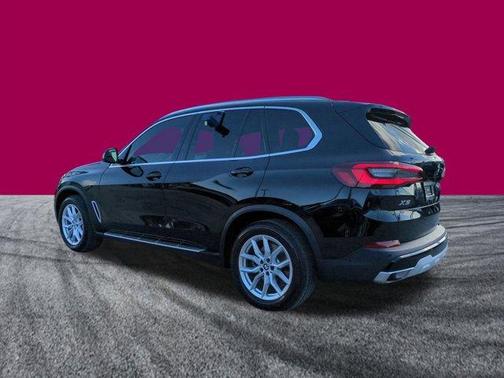 2023 BMW X5 sDrive40i