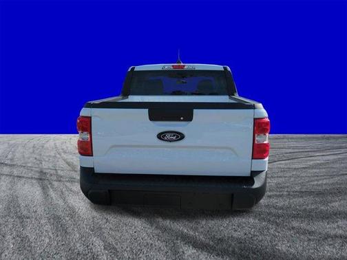Oxford White 2026 Ford Maverick XL