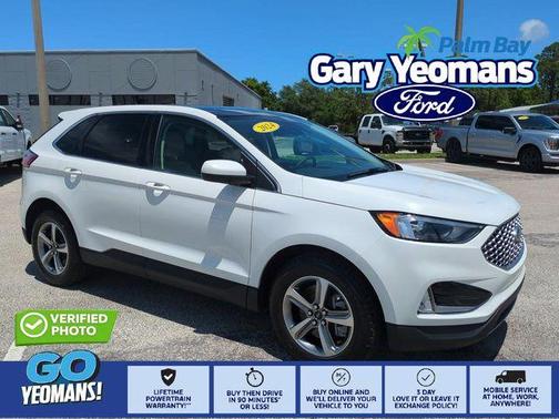 White Metallic 2024 Ford Edge SEL