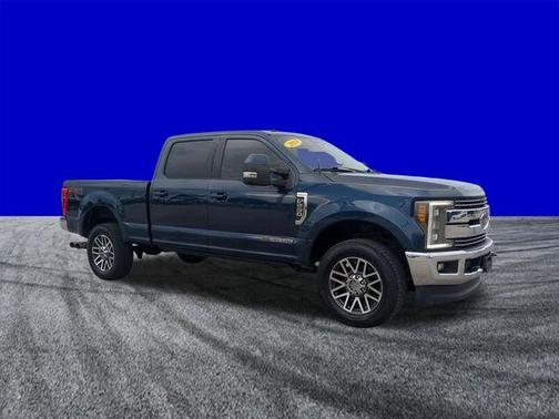 Blue Jeans Metallic 2018 Ford F-250 Lariat