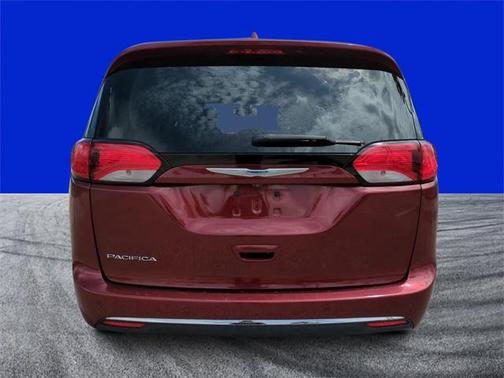 2018 Chrysler Pacifica Touring-L Plus