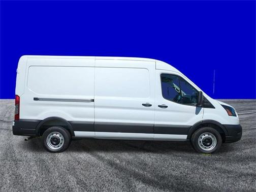 2026 Ford Transit-250 148 WB Medium Roof Cargo