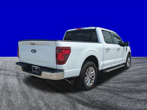 Oxford White 2024 Ford F-150 XLT