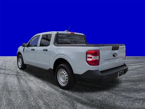 Space White Metallic 2025 Ford Maverick XL