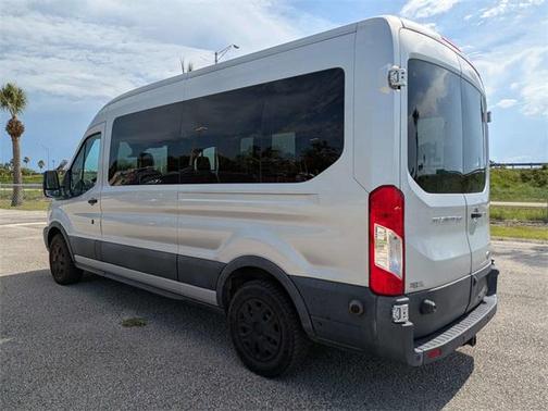 2017 Ford Transit-350 XLT