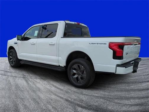 2025 Ford F-150 Lightning LARIAT