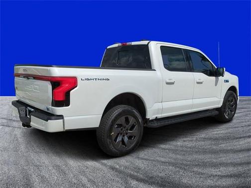 2025 Ford F-150 Lightning LARIAT