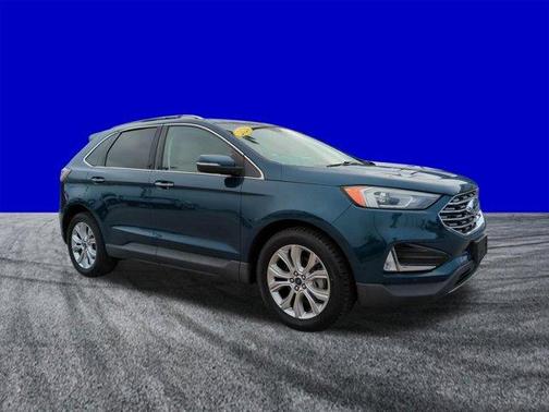 2020 Ford Edge Titanium