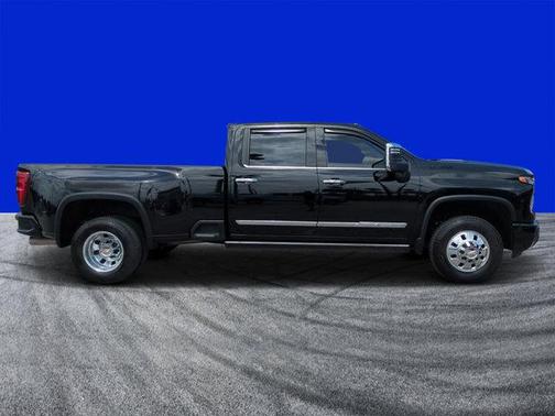2025 Chevrolet Silverado 3500 High Country