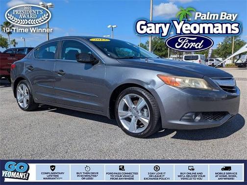 2013 Acura ILX 2.0L w/Premium Package