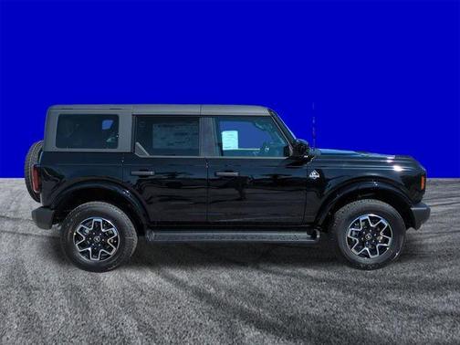 Shadow Black 2026 Ford Bronco Outer Banks