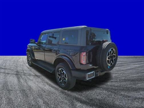 Shadow Black 2026 Ford Bronco Outer Banks