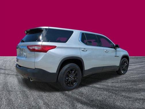 2021 Chevrolet Traverse LS