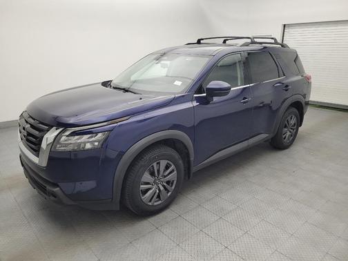 Deep Ocean Blue Pearl 2023 Nissan Pathfinder SV FWD