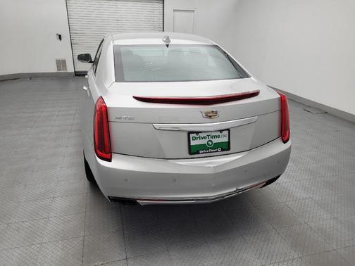 Radiant Silver Metallic 2016 Cadillac XTS Luxury