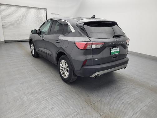 Magnetic Metallic 2020 Ford Escape SE