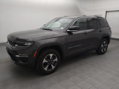 Baltic Gray Metallic Clearcoat 2023 Jeep Grand Cherokee 4xe Base