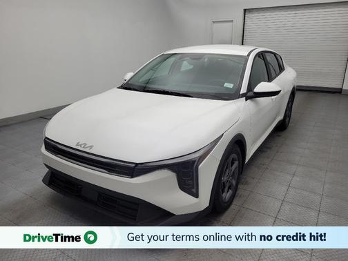 Snow White Pearl 2025 Kia K4 LXS