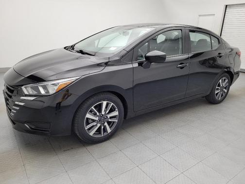 2023 Nissan Versa 1.6 SV