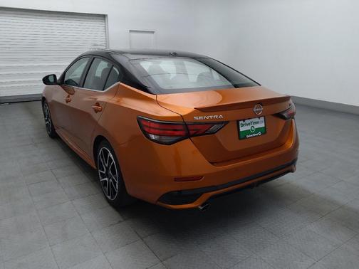 Monarch Orange Metallic/Super Black 2024 Nissan Sentra SR