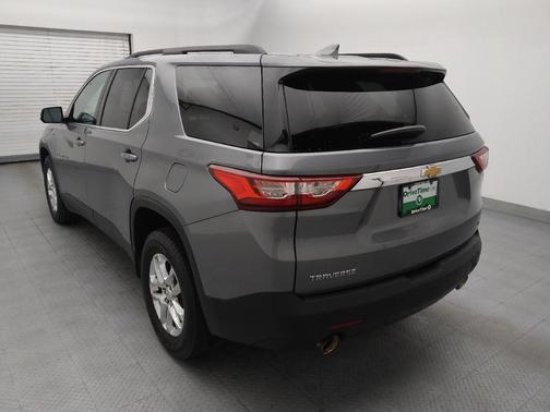 Gray 2019 Chevrolet Traverse LT Cloth
