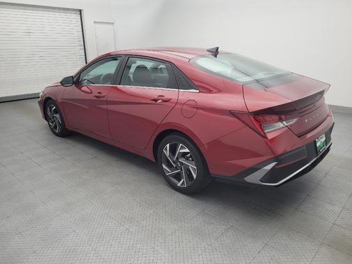 Ultimate Red 2025 Hyundai ELANTRA SEL