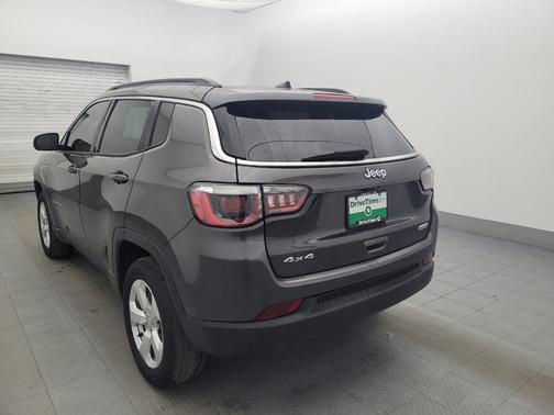 Granite Crystal Metallic Clearcoat 2020 Jeep Compass Latitude