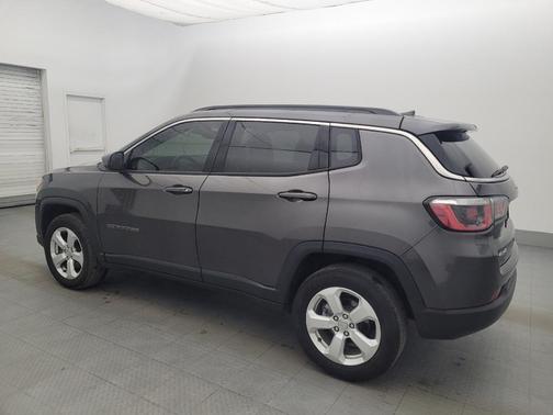 Granite Crystal Metallic Clearcoat 2020 Jeep Compass Latitude