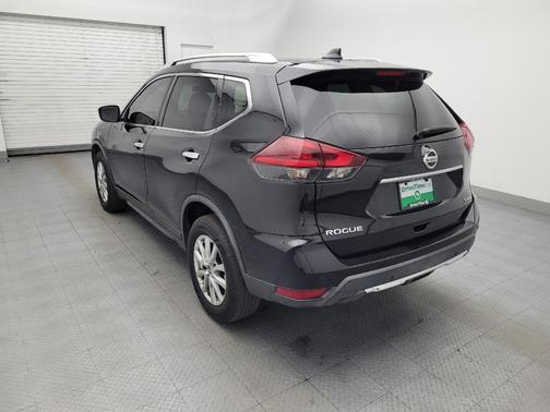 Magnetic Black Pearl 2020 Nissan Rogue SV