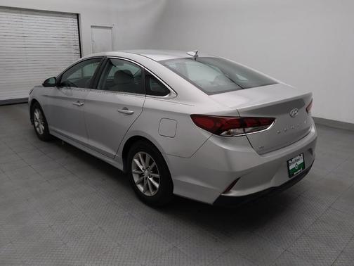 Symphony Silver 2018 Hyundai SONATA SE