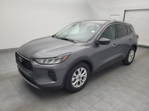 Carbonized Gray Metallic 2023 Ford Escape Active