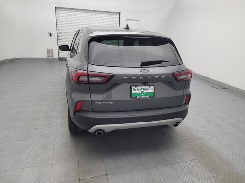 Carbonized Gray Metallic 2023 Ford Escape Active