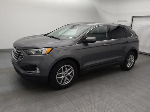 Carbonized Gray Metallic 2021 Ford Edge SEL