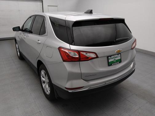 Silver Ice Metallic 2020 Chevrolet Equinox 1LT