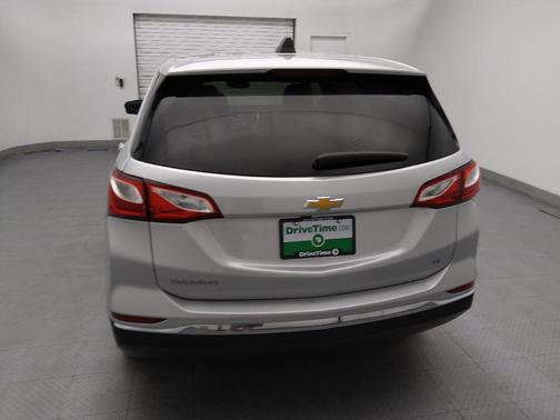 Silver Ice Metallic 2020 Chevrolet Equinox 1LT