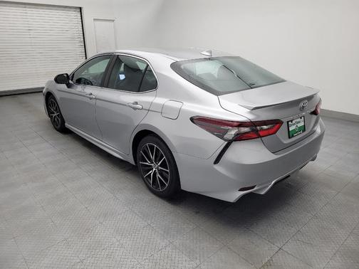 Celestial Silver Metallic 2022 Toyota Camry SE