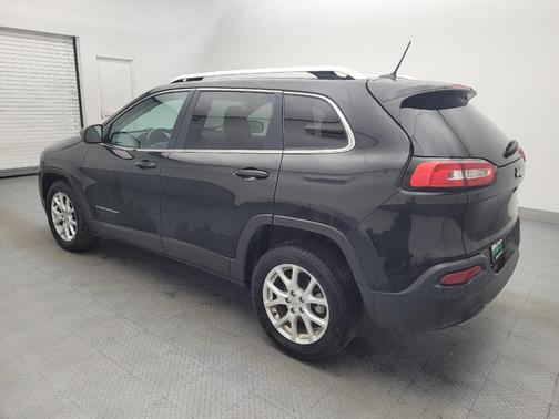 Brilliant Black Crystal Pearlcoat 2015 Jeep Cherokee Latitude