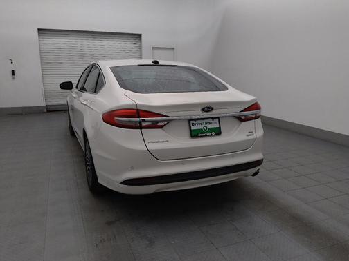 White 2017 Ford Fusion SE