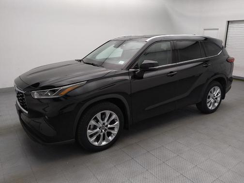 Midnight Black Metallic 2022 Toyota Highlander Limited
