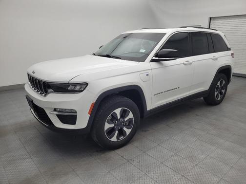 Bright White Clearcoat 2023 Jeep Grand Cherokee 4xe Base