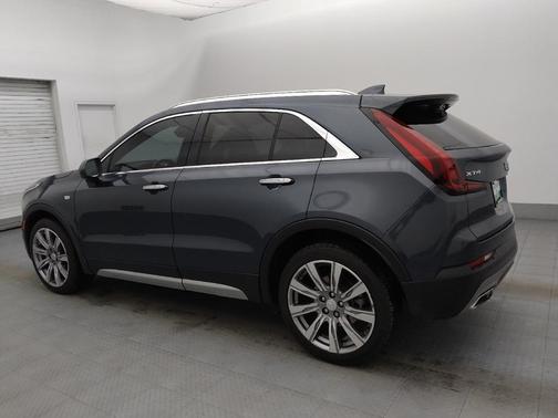 2020 Cadillac XT4 Premium Luxury