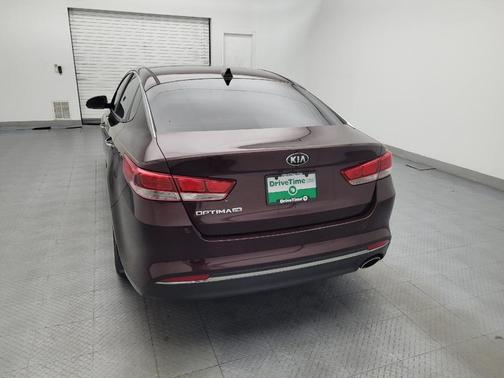 Sangria 2018 Kia Optima LX