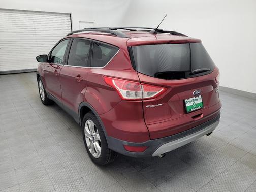 Ruby Red Metallic Tinted Clearcoat 2015 Ford Escape SE