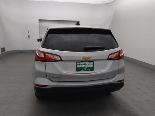 Silver Ice Metallic 2020 Chevrolet Equinox LS