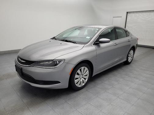 2017 Chrysler 200 LX