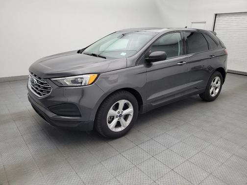 Gray 2020 Ford Edge SE